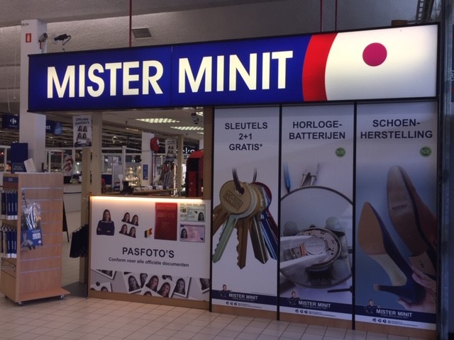 Beoordelingen van MISTER MINIT Kuringen Carrefour | Sleutel- Horloge- & Schoenmaker in Hasselt - Schoenenwinkel
