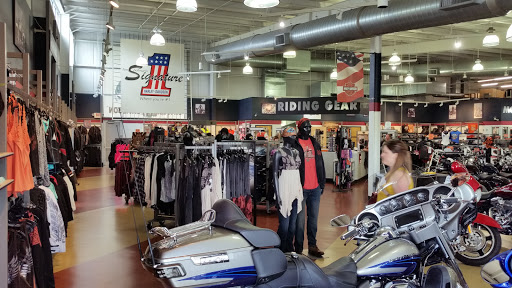 Harley-Davidson Dealer «Signature Harley-Davidson», reviews and photos, 1176 Professional Dr, Perrysburg, OH 43551, USA