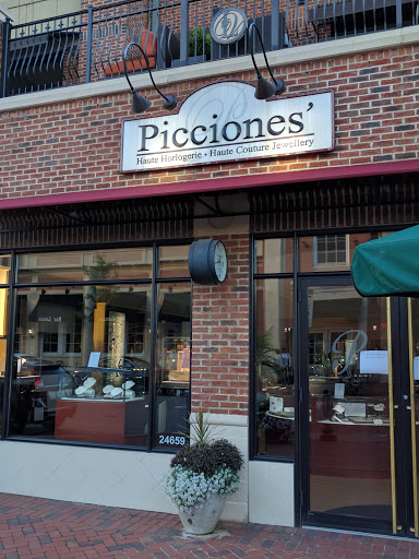 Shopping Mall «Legacy Village», reviews and photos, 25001 Cedar Rd, Lyndhurst, OH 44124, USA