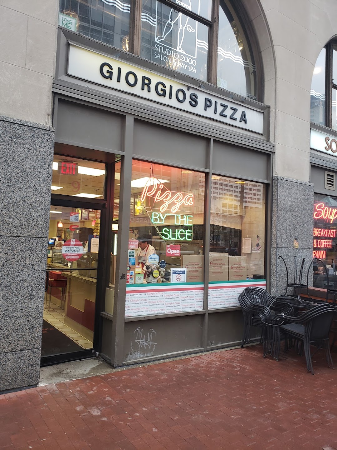 Giorgios Pizza