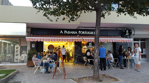 A Padaria Portuguesa no São Domingos de Rana, Lisboa