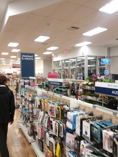 Department Store «Marshalls and HomeGoods», reviews and photos, 265 S Broadway, Salem, NH 03079, USA