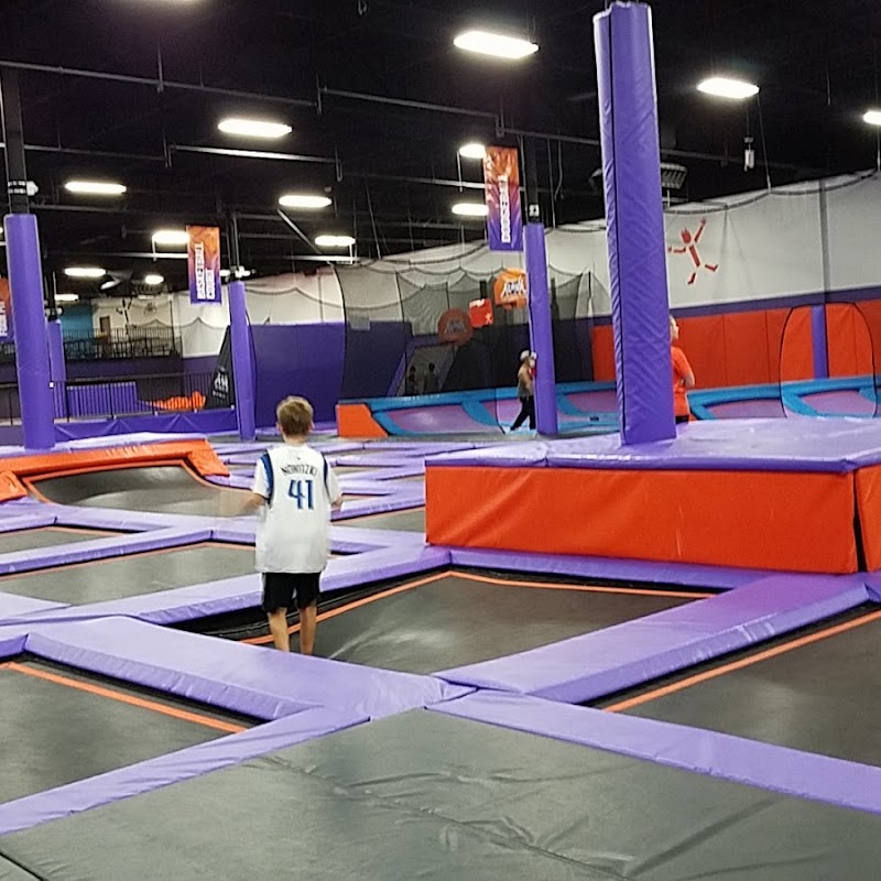 Altitude Trampoline Park - Denton