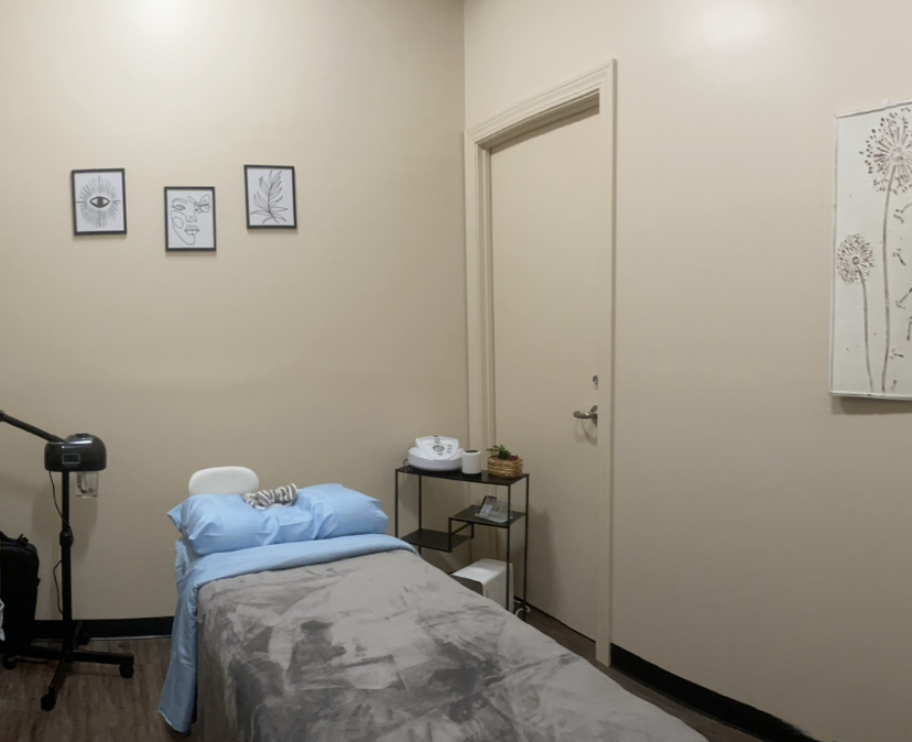 Pure Essence Skin Studio 16066