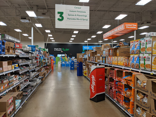 Grocery Store «Ruler», reviews and photos, 374 N L Rogers Wells Blvd, Glasgow, KY 42141, USA