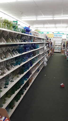 Dollar Store «Dollar Tree», reviews and photos, 1555 Farmersville Rd #201, Farmersville, CA 93223, USA