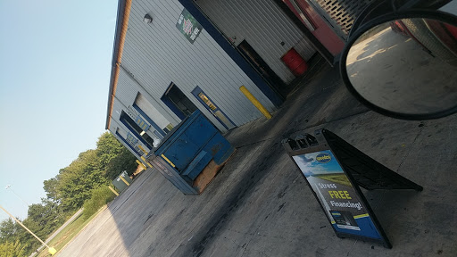 Tire Shop «Speedco Truck Lube and Tires», reviews and photos, 1111 Bucksnort Rd, Jackson, GA 30233, USA