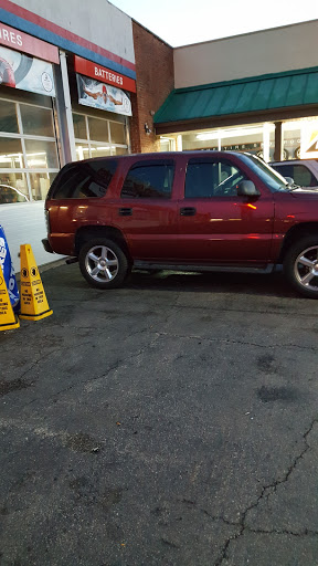 Tire Shop «Firestone Complete Auto Care», reviews and photos, 520 Mannheim Rd, Hillside, IL 60162, USA