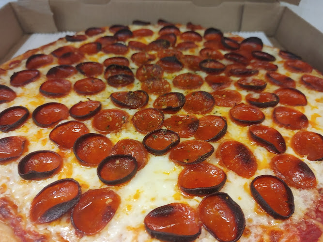 #1 best pizza place in Huntersville - Taste of Buffalo Pizzeria