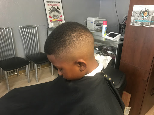 Barber Shop «Pro-Kutz Barbershop LLC.», reviews and photos, 7220 Edgewater Dr, Lockhart, FL 32810, USA