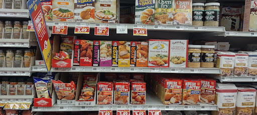 Grocery Store «Food Lion», reviews and photos, 10 Sams Point Rd, Beaufort, SC 29902, USA