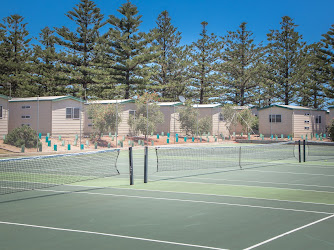 Jetty Caravan Park Tennis Court