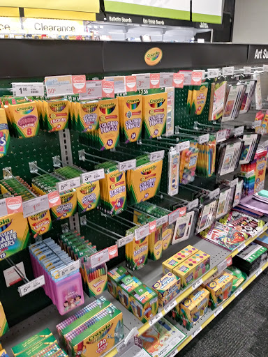 Office Supply Store «Staples», reviews and photos, 270 Upland Square Dr, Pottstown, PA 19464, USA