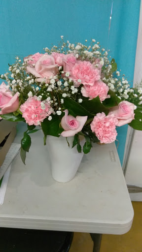 Florist «Metro Florist & Gifts», reviews and photos, 216 W 6th St, Ferris, TX 75125, USA