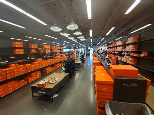 Clothing Store «Nike Factory Store», reviews and photos, 29300 Hempstead Rd #501, Cypress, TX 77433, USA