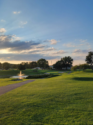 Public Golf Course «Turkeyfoot Golf Course», reviews and photos, 294 W Turkeyfoot Lake Rd, Akron, OH 44319, USA