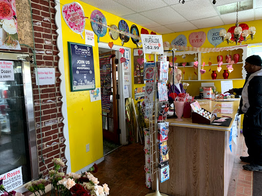 Florist «Lyndhurst Florist», reviews and photos, 5268 Mayfield Rd, Lyndhurst, OH 44124, USA