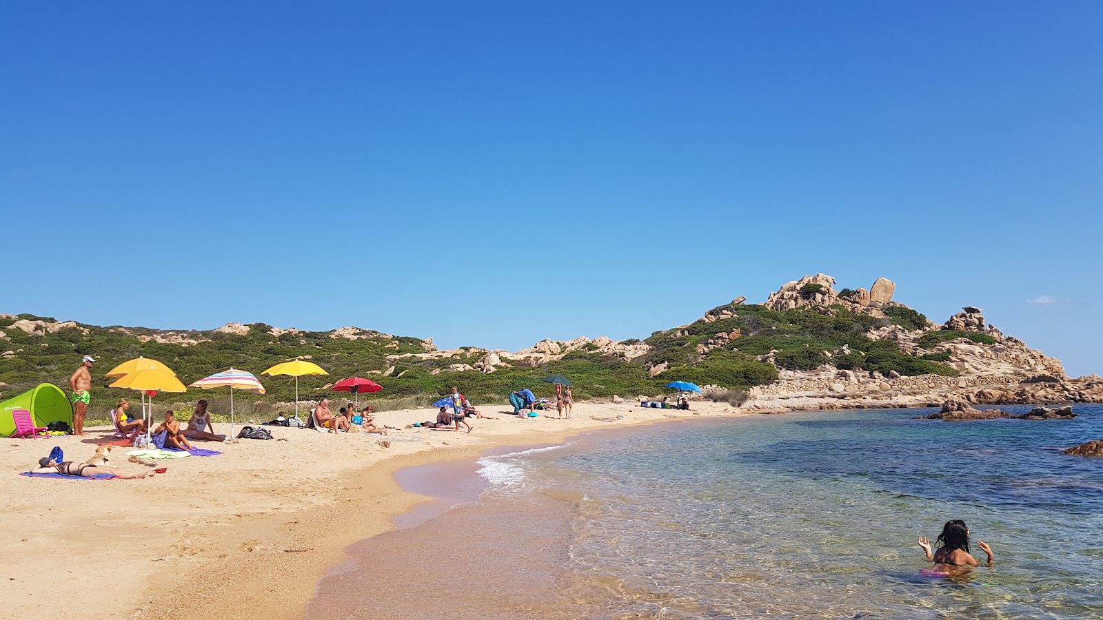 Foto van Spiaggia dello Strangolato en zijn prachtige landschap