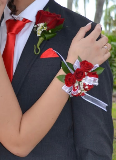 Florist «J & J Flowers and Gifts Shop», reviews and photos, 8366 Pines Blvd, Pembroke Pines, FL 33024, USA