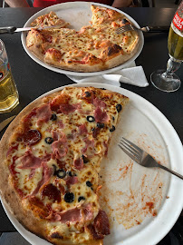 Plats et boissons du Pizzeria Le Barapizza à Saint-Malo - n°1