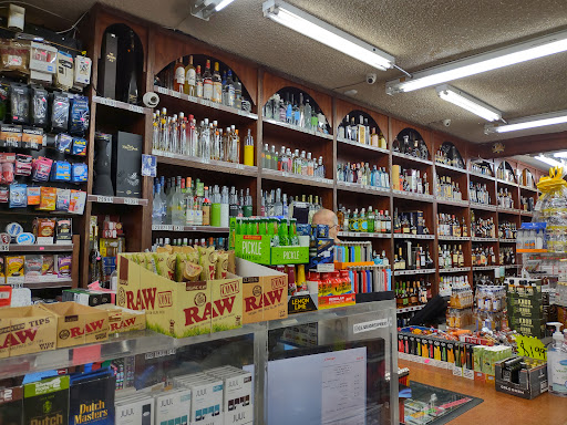 Liquor Store «Liquor Express», reviews and photos, 1605 E Apache Blvd, Tempe, AZ 85281, USA