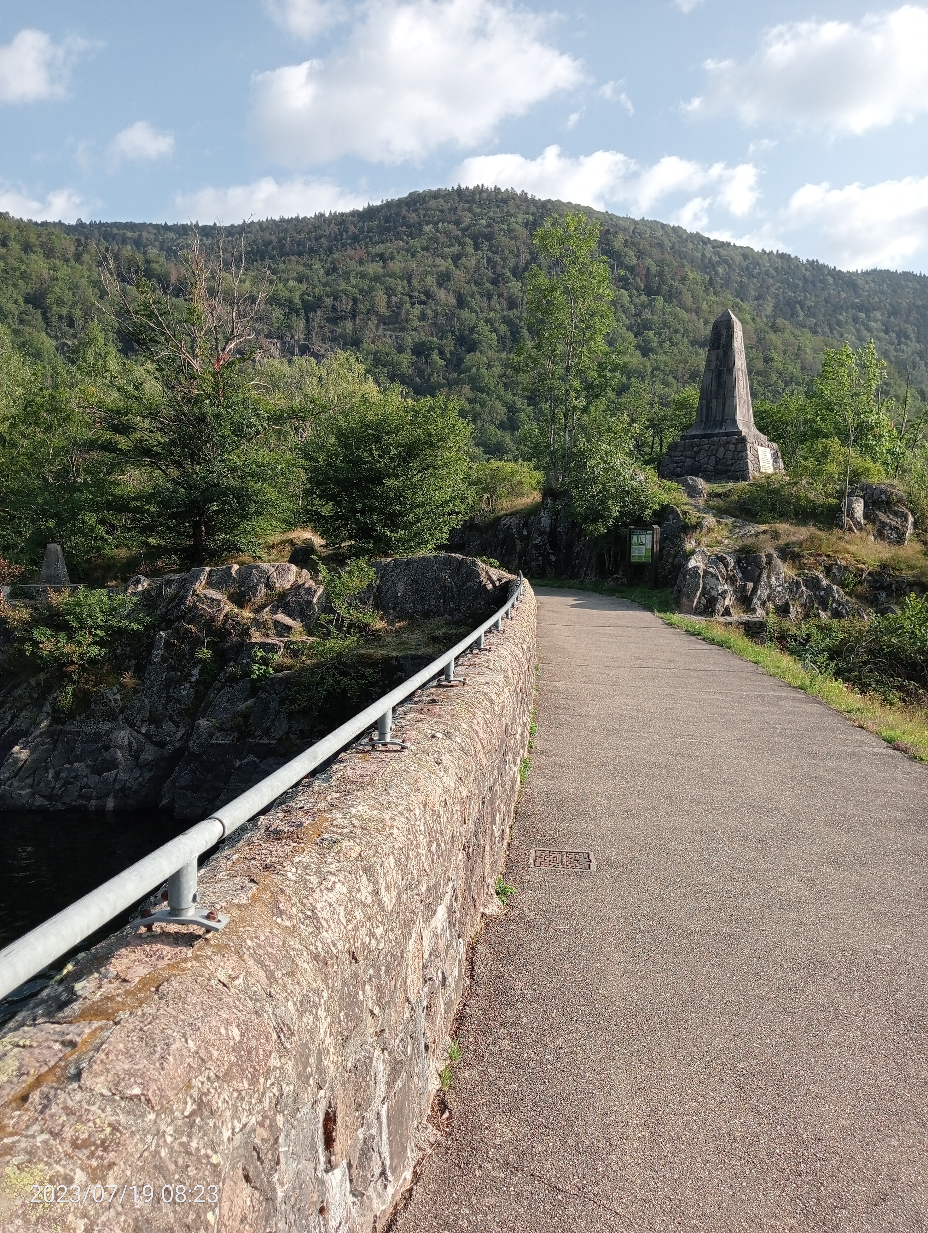 Photo n° 2 de l'avis de La.� fait le 19/07/2023 à 16:13