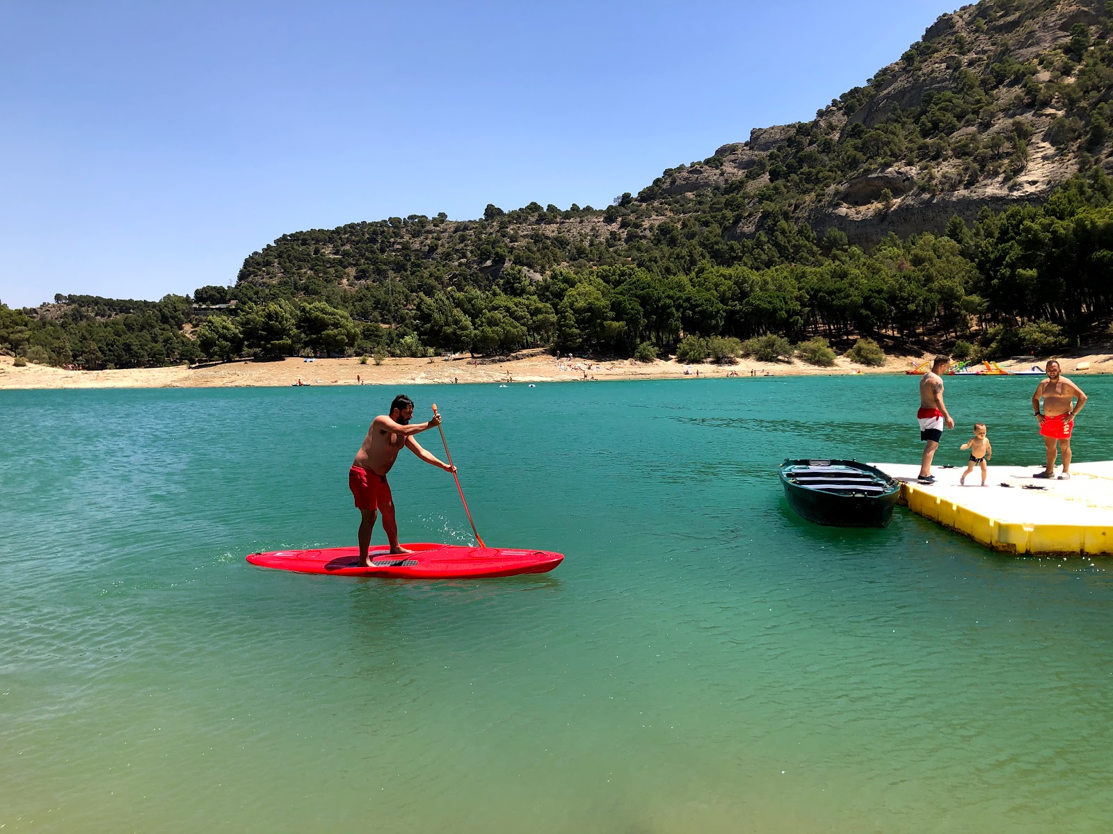Photo de Playa Ardales avec un rivage spacieux