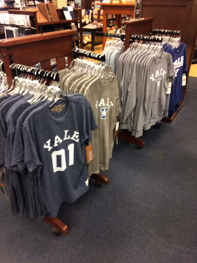 Book Store «Yale University Bookstore», reviews and photos, 77 Broadway, New Haven, CT 06511, USA