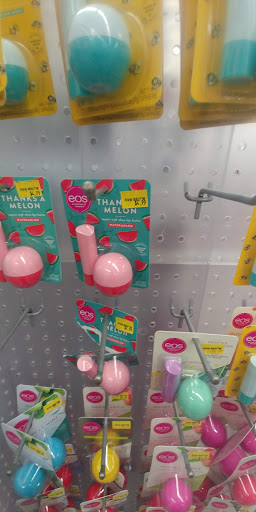 Variety Store «Five Below», reviews and photos, 1255 Raritan Rd, Clark, NJ 07066, USA