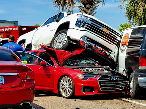 Shopping Mall «Drew 19 Shopping Center», reviews and photos, 21311 US Hwy 19 N, Clearwater, FL 33765, USA