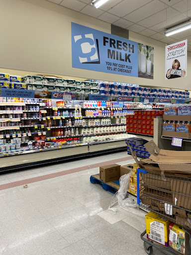 Grocery Store «Cash Saver Food Outlet», reviews and photos, 600 E Race Ave, Searcy, AR 72143, USA