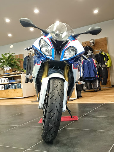 BMW Motorcycle Dealer «Hourglass Cycles», reviews and photos, 6080 Lanier Islands Pkwy, Buford, GA 30518, USA
