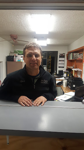 Auto Body Shop «A & Zee Auto Repair and Body Shop», reviews and photos, 3527 N Harlem Ave, Chicago, IL 60634, USA