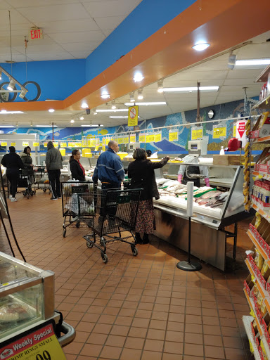 Supermarket «Bridgeport Food Bazaar Supermarket», reviews and photos, 500 Sylvan Ave, Bridgeport, CT 06606, USA