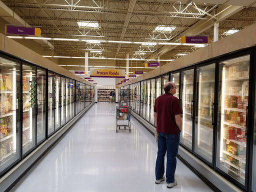 Grocery Store «Super Stop & Shop», reviews and photos, 600 Kinderkamack Rd, Emerson, NJ 07630, USA