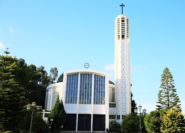 Avaliações doParóquia de Nossa Senhora da Hora em Matosinhos - Igreja