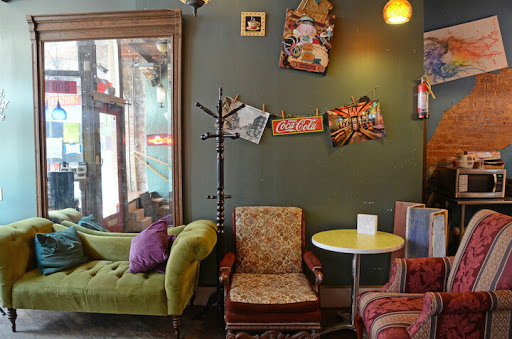 Coffee Shop «The Creme Coffee House», reviews and photos, 109 E 2nd St, Owensboro, KY 42303, USA