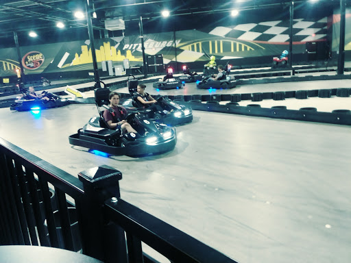 Shopping Mall «Edgewood Towne Centre», reviews and photos, 1763 S Braddock Ave, Pittsburgh, PA 15218, USA