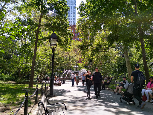 Historical Landmark «The Woolworth Building», reviews and photos, 233 Broadway, New York, NY 10007, USA