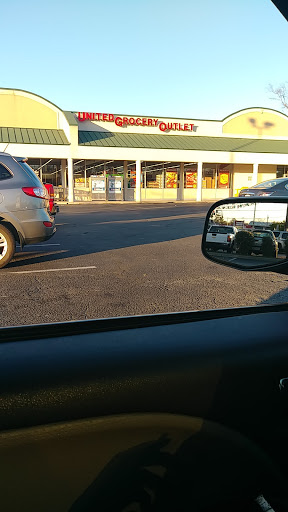 Supermarket «United Grocery Outlet», reviews and photos, 117 SE Broad St, Murfreesboro, TN 37130, USA
