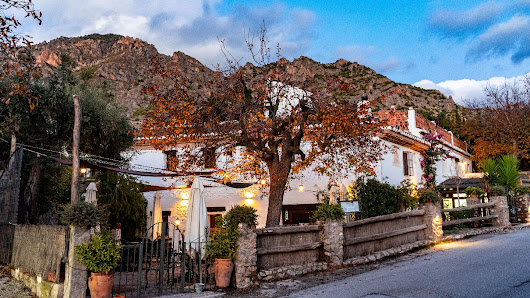 Hotel Rural Alqueria de Los Lentos alqueria de los lentos, camino de Durcal, 4, 18657 Nigüelas, Granada, España