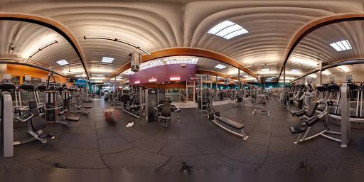 Health Club «Crunch - Redwood City», reviews and photos, 515 Veterans Blvd, Redwood City, CA 94063, USA