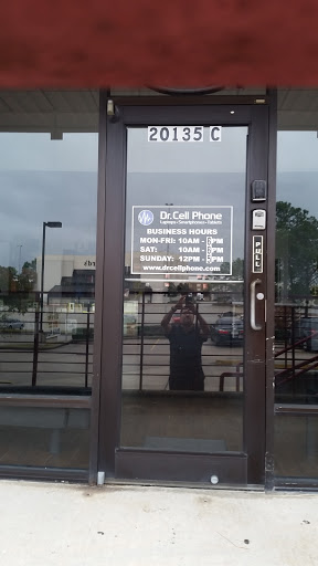 Cell Phone Store «Dr. Cell Phone Humble», reviews and photos, 20135 US-59, Humble, TX 77338, USA