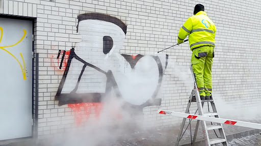 Graffiti cleaning Warsaw