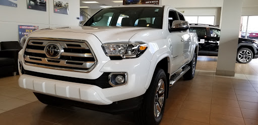 Toyota Dealer «Joseph Toyota of Cincinnati», reviews and photos, 9101 Colerain Ave, Cincinnati, OH 45251, USA