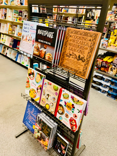 Book Store «Books-A-Million», reviews and photos, 5555 Youngstown Warren Rd, Niles, OH 44446, USA