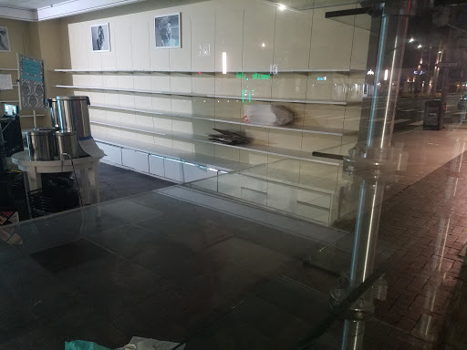 Beauty Supply Store «2nd Street Beauty», reviews and photos, 4910 E 2nd St, Long Beach, CA 90803, USA