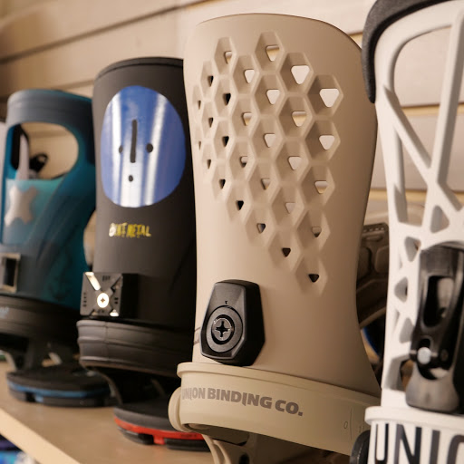 Outdoor Sports Store «Mountain to Sound Outfitters», reviews and photos, 3602 SW Alaska St, Seattle, WA 98126, USA