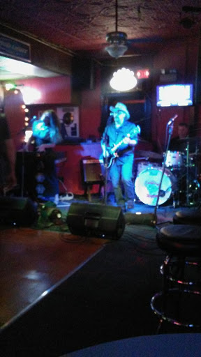 Bar «Tuners Bar & Grill», reviews and photos, 130 S Main St, St Charles, MO 63301, USA