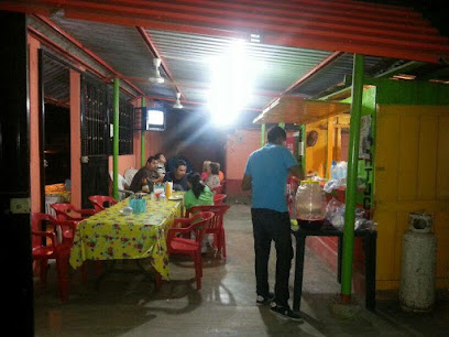 Cenaduria los “ patuchos” - C. Aldama #509, Salas, 93990 Pánuco, Ver., Mexico